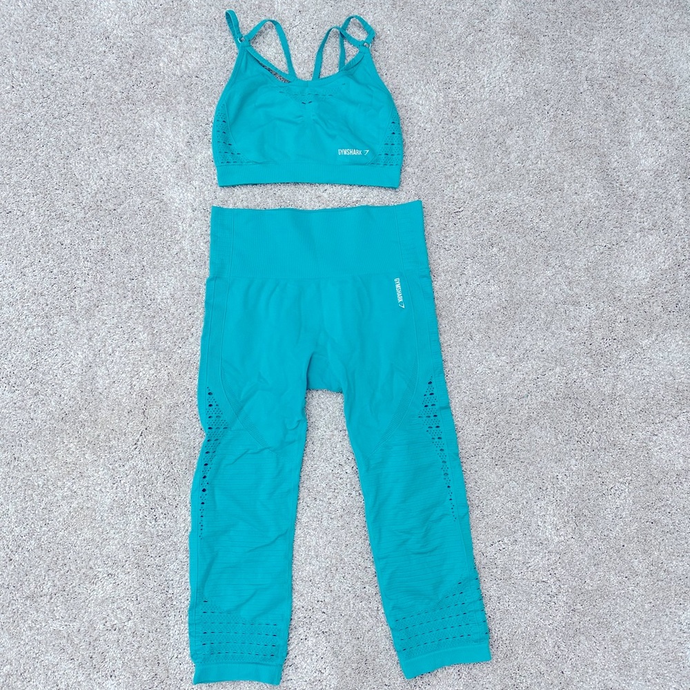 Gymshark seamless 3/4 leggings and sports bra set